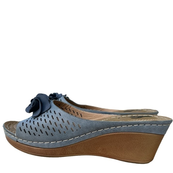 Good Choice Juliet Wedge Sandals Gray Floral Perforated Slip-On Women's Shoes - Picture 6 of 11